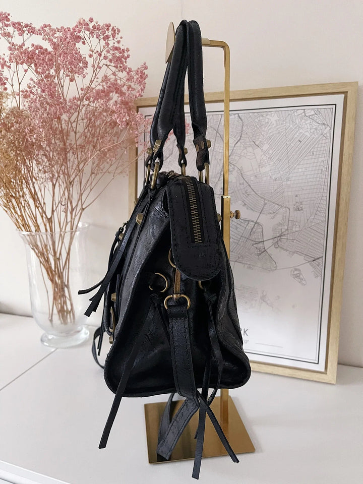 City Bag Powder Black - Luxurise Fashion - 